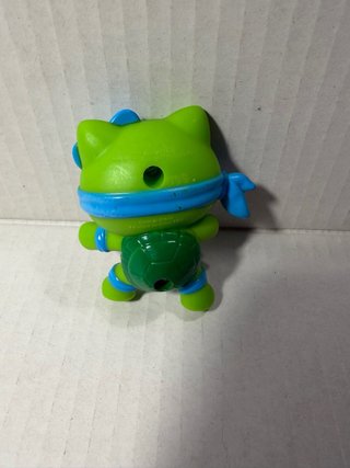 Hello Kitty Leonardo McDonald's 2025