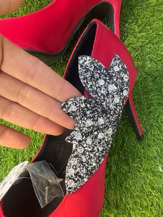 Zapatos tacón Bershka 38 mariposa pedrería