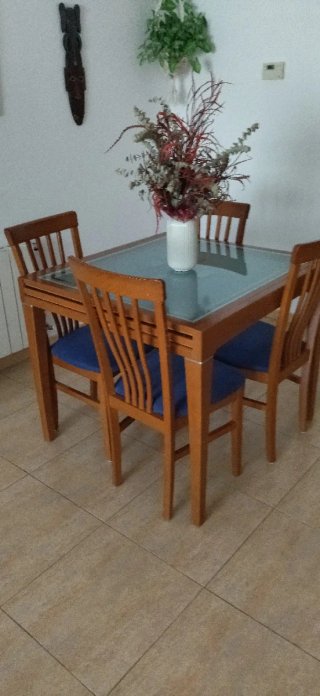 Mueble de comedor completo