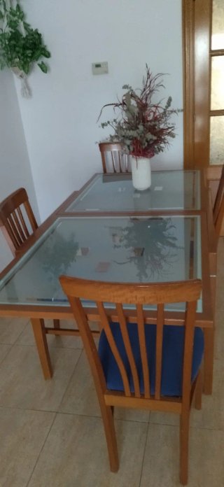 Mueble de comedor completo