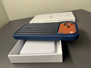 Cover Custodia iPhone 17 Pro Max Rimowa