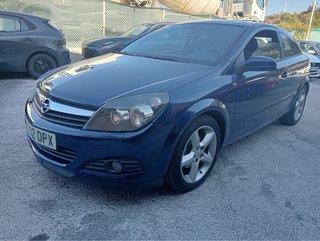Opel Astra pegatina b