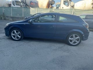 Opel Astra pegatina b