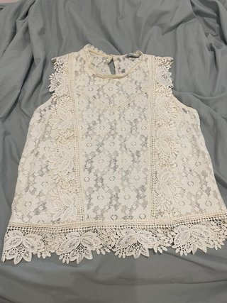Blusa de encaje beige/blanco talla única