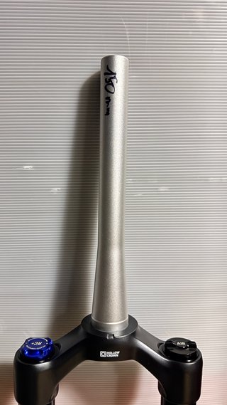 Horquilla SR Suntour Durolux 38 EVO EQ