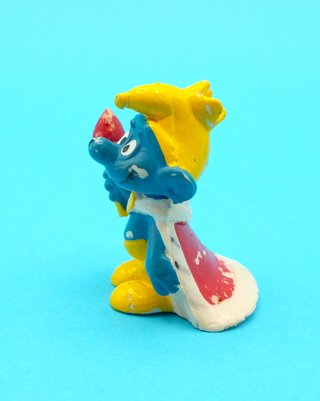 Figura PVC Pitufo Rey Knockoff