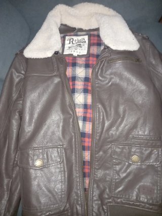 Chaqueta niño marrón con cuello Talla 14