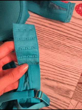 Reggiseno azzurro nuovo
