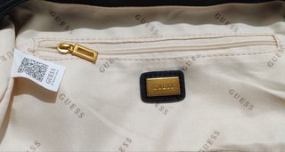 Borsa Guess Nera con Tracolla
