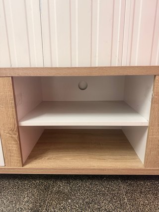 Mueble TV madera y patas de metal