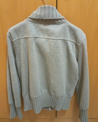 Chaqueta Zara Gris Cremallera y Cuello Tejido
