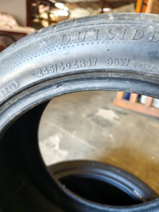 Neumáticos Verano 245/40ZR17