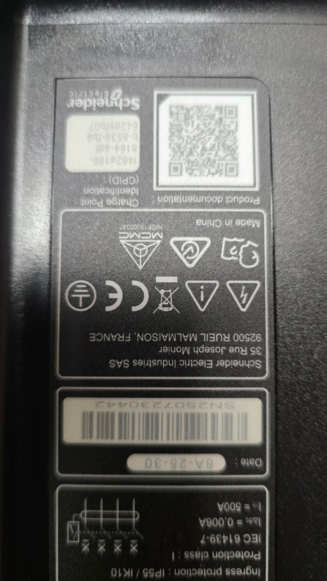 Cargador  coche Schneider Electric