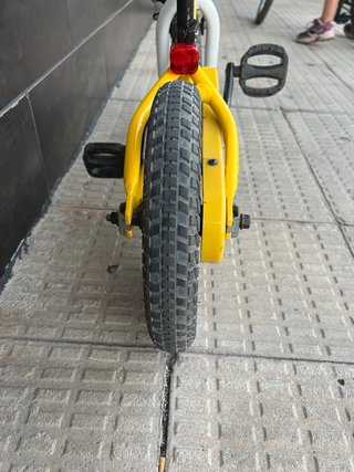Bicicleta Specialized Hotrock 12”