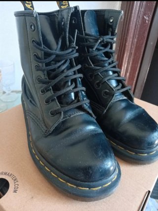 Dr. Martens Anfibi Air Wait N. 39