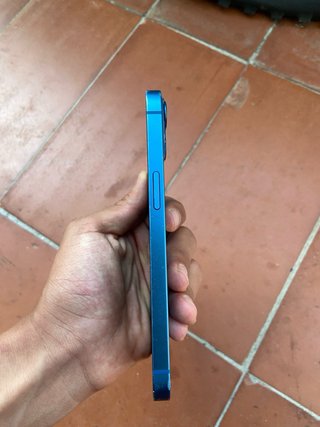 iPhone 13 128GB AZUL MARINO
