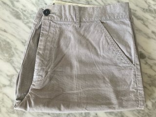 Pantalón corto azul claro