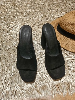 Sandálias plataforma Stradivarius n.38/39