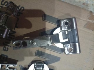 Bisagras para muebles (varias) nueva