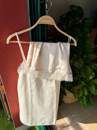 Pijama de satén con encaje - Sin estrenar - M