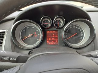 Opel Astra 2014