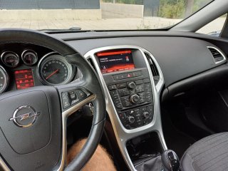 Opel Astra 2014