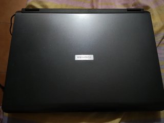 Toshiba Satellite A100 - Senza Batteria e RAM
