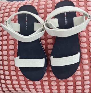 Sandalias Tommy Hilfiger Azul y Blanco