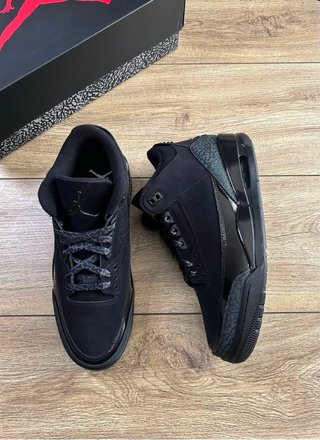 Jordan 3 Black Cat