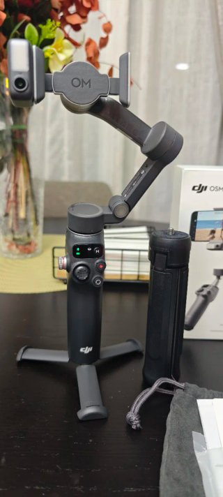 DJI Osmo Mobile 7P Gimbal