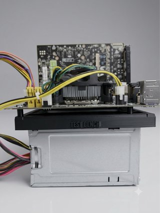 Test Bench ITX/MATX + HDD/SSD Slot
