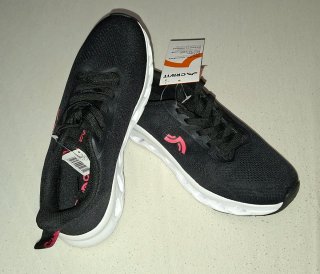 Zapatillas deportivas negras talla 39