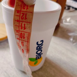 Tazza Bjorg con coperchio in legno
