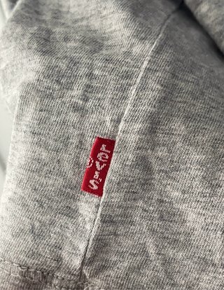 Camiseta Levi's Gris Talla L