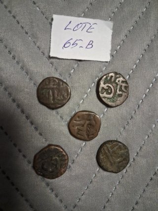 INDIA 5 Monedas de Cobre Siglo XVIII