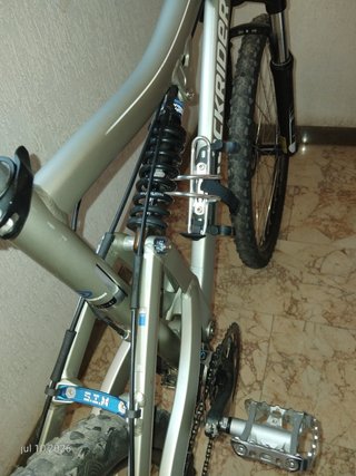 Rockrider 6.3 Talla M Doble Suspensión 26"
