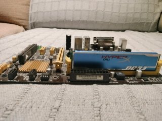 Asus H81M-C + Pentium G3260 + 4GB DDR3