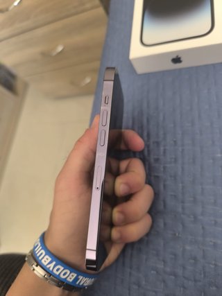 iPhone 14 Pro Viola
