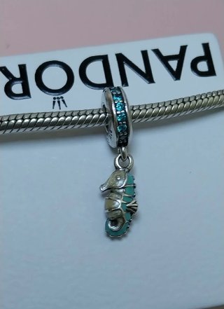 Charm Pandora Caballito de Mar Azul
