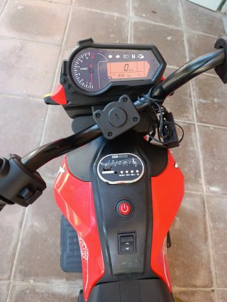 Moto Eléctrica Infantil Benelli TNT Roja