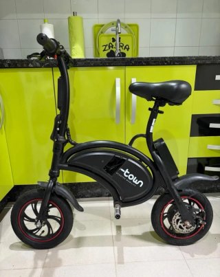 Bicicleta eléctrica E-town