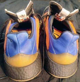 Zapatillas Adidas Sobakov Boost Edición Naranjito