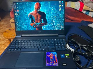 Portátil Gaming HP Victus 15" RTX 5060