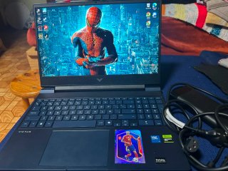 Portátil Gaming HP Victus 15" RTX 5060