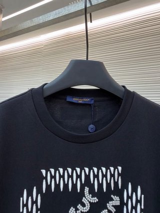 Camiseta Louis Vuitton Negra Talla L