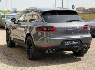 Porsche Macan 2015