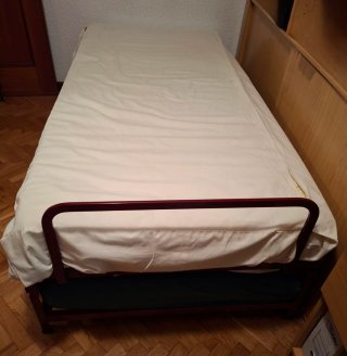 CAMA LITERA PLEGABLE METÁLICA PARDO