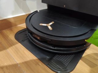 Ecovacs Deebot T50 Omni Gen 3 praticamente nuovo