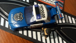 Scalextric Compact 1:43.coche Lego
