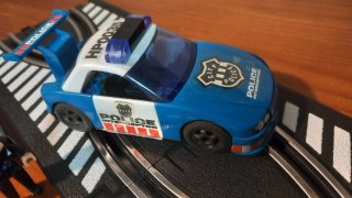 Scalextric Compact 1:43.coche Lego